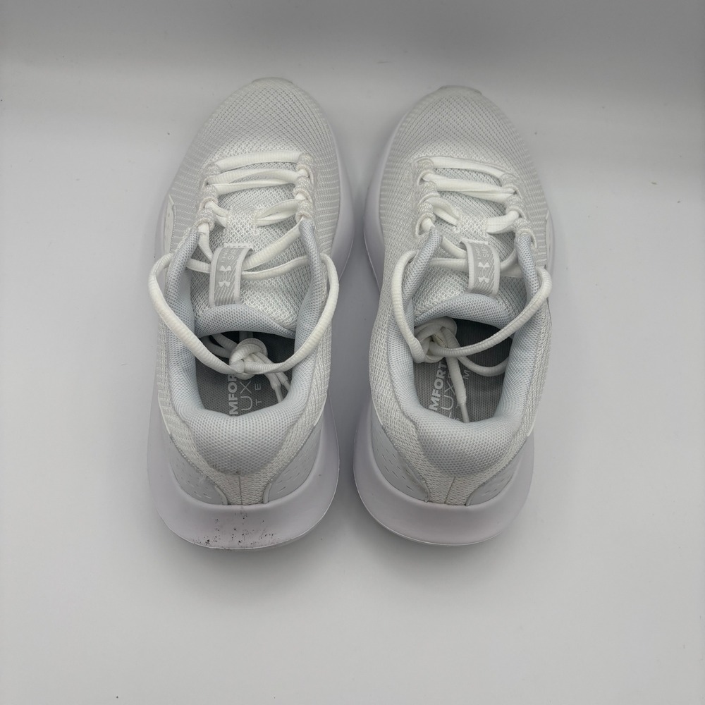Under Armour Charged Surge 4 Shoes Women Size 7.5 White Grey Running 3027007-100 - Picture 5 of 8